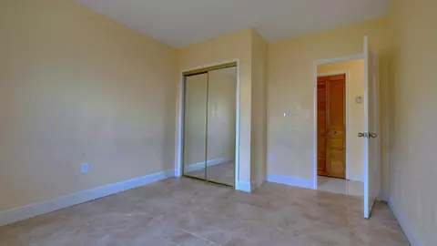 2480 NW 60th St, Miami, FL 33142 photo 13