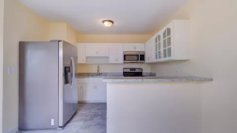 2480 NW 60th St, Miami, FL 33142 photo 6
