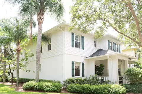 279 Caravelle Dr, Jupiter, FL 33458 photo 4