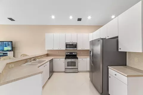 7195 Falls Rd E, Boynton Beach, FL 33437 photo 10