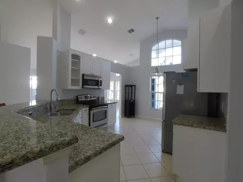 6249 Pompano St, Jupiter, FL 33458 photo 9