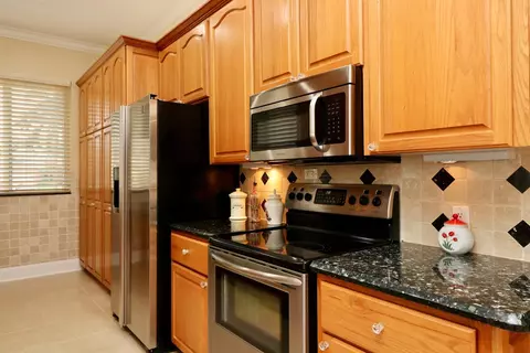 230 Hampton Ct, Jupiter, FL 33458 photo 26