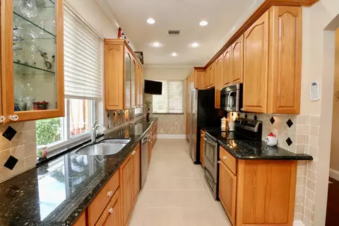 230 Hampton Ct, Jupiter, FL 33458 photo 24