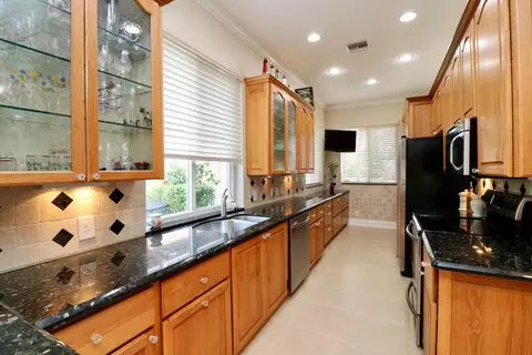 230 Hampton Ct, Jupiter, FL 33458 photo 25
