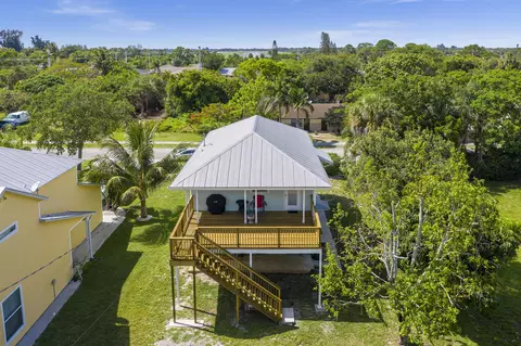 3058 SE Amherst St, Stuart, FL 34997 photo 24