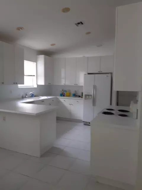 10371 E Utopia Cir, Boynton Beach, FL 33437 photo 18