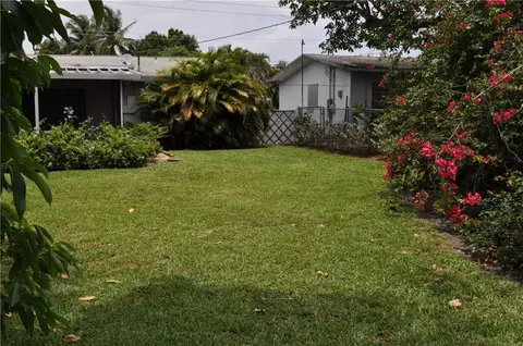 107 Manor Cir, Jupiter, FL 33458 photo 15