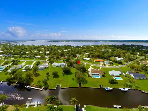 774 NW Spruce Ridge Dr, Stuart, FL 34994 photo 3