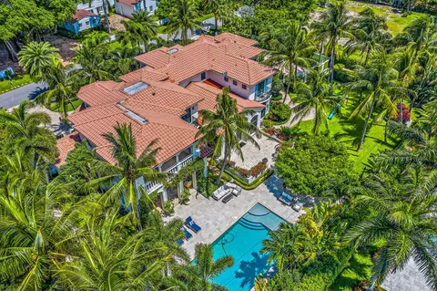 1298 Cocoanut Rd, Boca Raton, FL 33432 photo 2