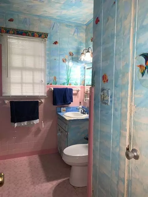 271 E 3rd St, Pahokee, FL 33476 photo 9