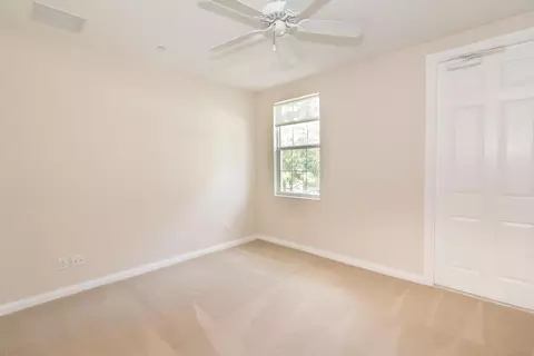 3261 E Community Dr, Jupiter, FL 33458 photo 13