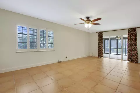 267 Seabreeze Cir, Jupiter, FL 33477 photo 12