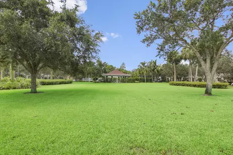 2689 E Community Dr, Jupiter, FL 33458 photo 46