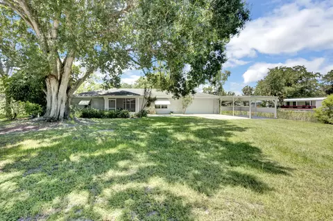 4233 SE 29th Ct, Okeechobee, FL 34974 photo 1