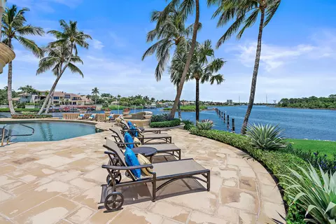 207 Commodore Dr, Jupiter, FL 33477 photo 13