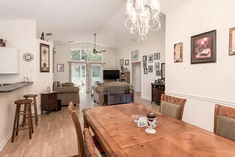 8950 SW Chrysler Cir SW, Stuart, FL 34997 photo 8