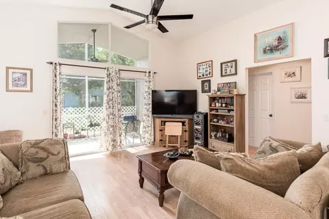 8950 SW Chrysler Cir SW, Stuart, FL 34997 photo 5