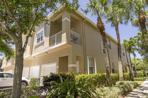116 Lighthouse Cir #J, Tequesta, FL 33469 photo 2