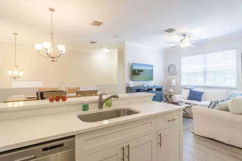 116 Lighthouse Cir #J, Tequesta, FL 33469 photo 11
