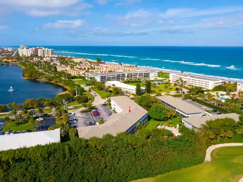 50 Celestial Way W #304, Juno Beach, FL 33408 photo 2