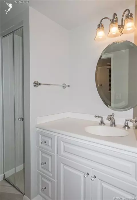 221 NEdgewater Dr, Stuart, FL 34996 photo 17