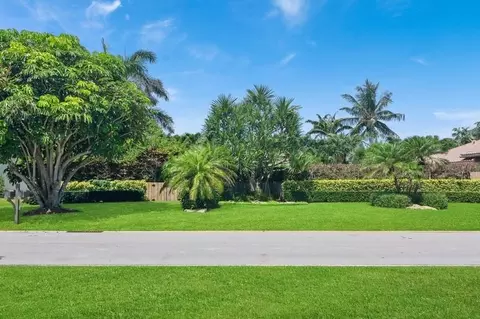 157 Beacon Ln, Jupiter Inlet Colony, FL 33469 photo 3