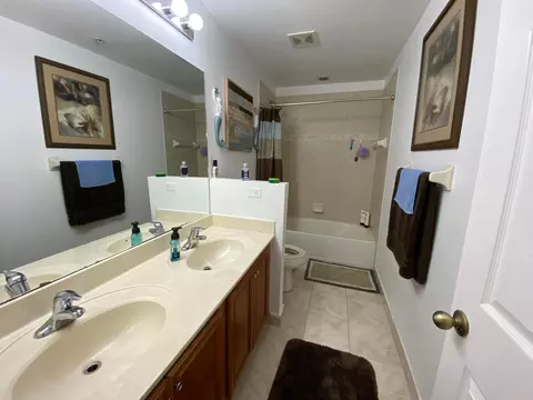 365 SE Bloxham Way, Stuart, FL 34997 photo 9
