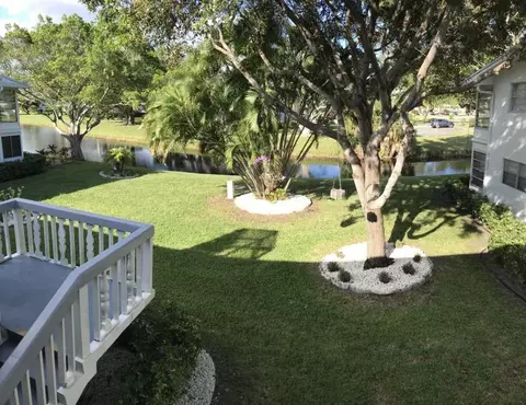 97 Markham E, Deerfield Beach, FL 33442 photo 18