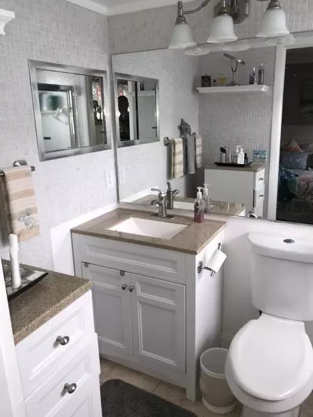 97 Markham E, Deerfield Beach, FL 33442 photo 13