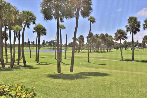 5567 NE Gulfstream Way, Stuart, FL 34996 photo 14