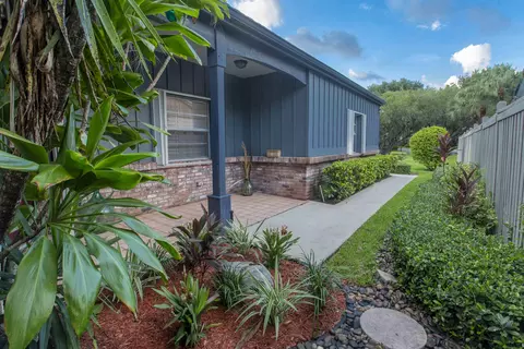 6550 Windsor Dr, Parkland, FL 33067 photo 12