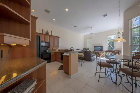459 Pine Tree Ct, Atlantis, FL 33462 photo 32