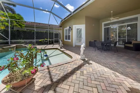459 Pine Tree Ct, Atlantis, FL 33462 photo 47