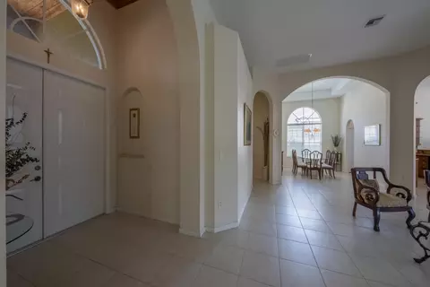 459 Pine Tree Ct, Atlantis, FL 33462 photo 10