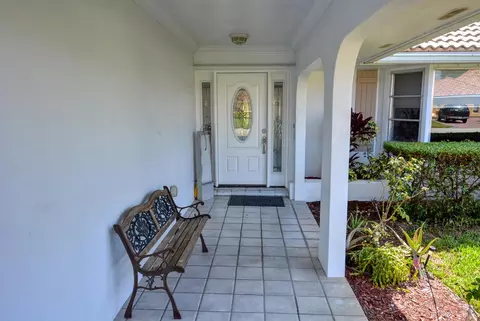 3573 SE Fairway E, Stuart, FL 34997 photo 2