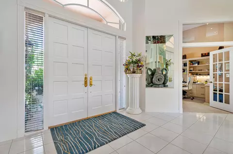 113 N River Dr E, Jupiter, FL 33458 photo 5