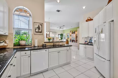 113 N River Dr E, Jupiter, FL 33458 photo 13