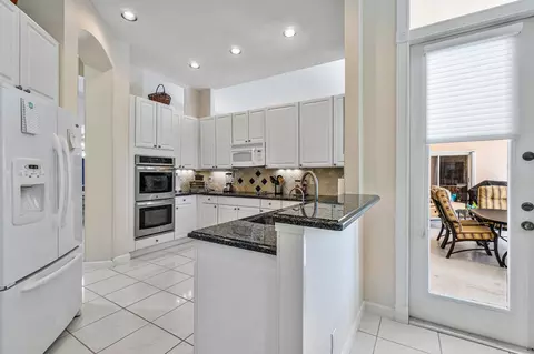 113 N River Dr E, Jupiter, FL 33458 photo 12
