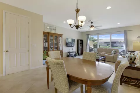 540 SW Glen Crest Way, Stuart, FL 34997 photo 8