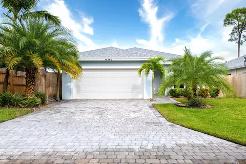 17740 Cornelia Ave, Jupiter, FL 33458 photo 1