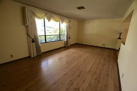 11 Pinehill Trl E, Tequesta, FL 33469 photo 4