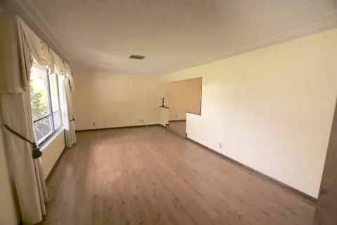 11 Pinehill Trl E, Tequesta, FL 33469 photo 3