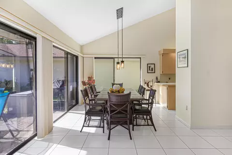 361 River Edge Rd, Jupiter, FL 33477 photo 5