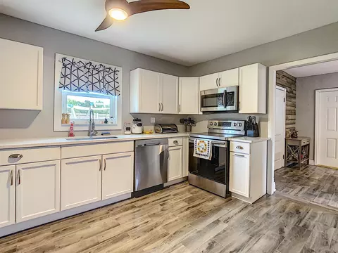 6379 SE Lake Circle Dr, Stuart, FL 34997 photo 7