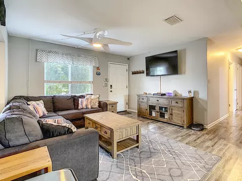 6379 SE Lake Circle Dr, Stuart, FL 34997 photo 4