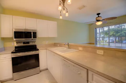 5797 SE Tangerine Blvd, Stuart, FL 34997 photo 3
