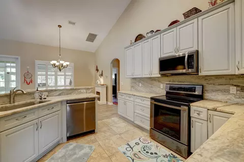 1055 SE Salerno Rd, Stuart, FL 34997 photo 31