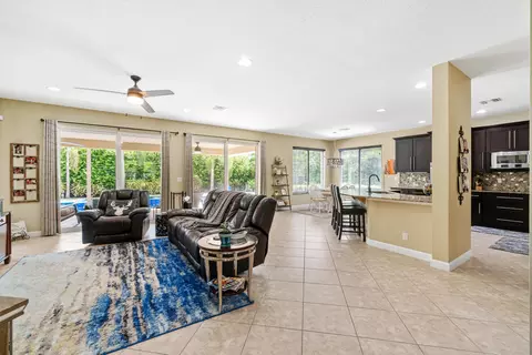 720 SW River Bend Cir, Stuart, FL 34997 photo 11
