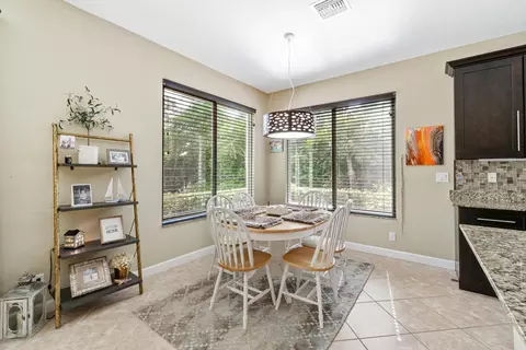 720 SW River Bend Cir, Stuart, FL 34997 photo 22