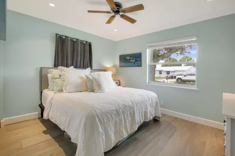 699 Cree St, Jupiter, FL 33458 photo 13